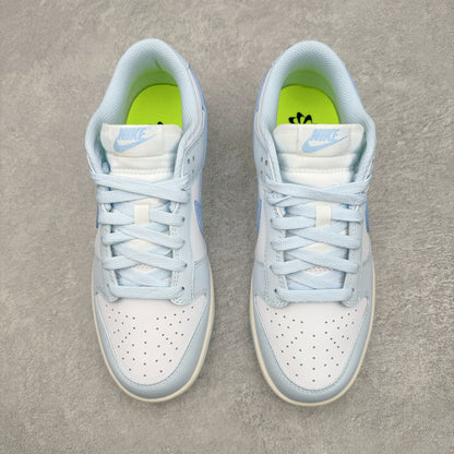 Dunk Low “Blue Tint”