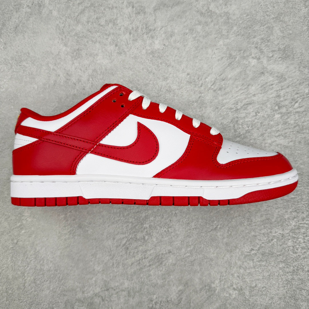 Dunk Low “Gym Red”