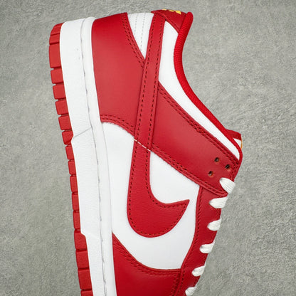 Dunk Low “Gym Red”
