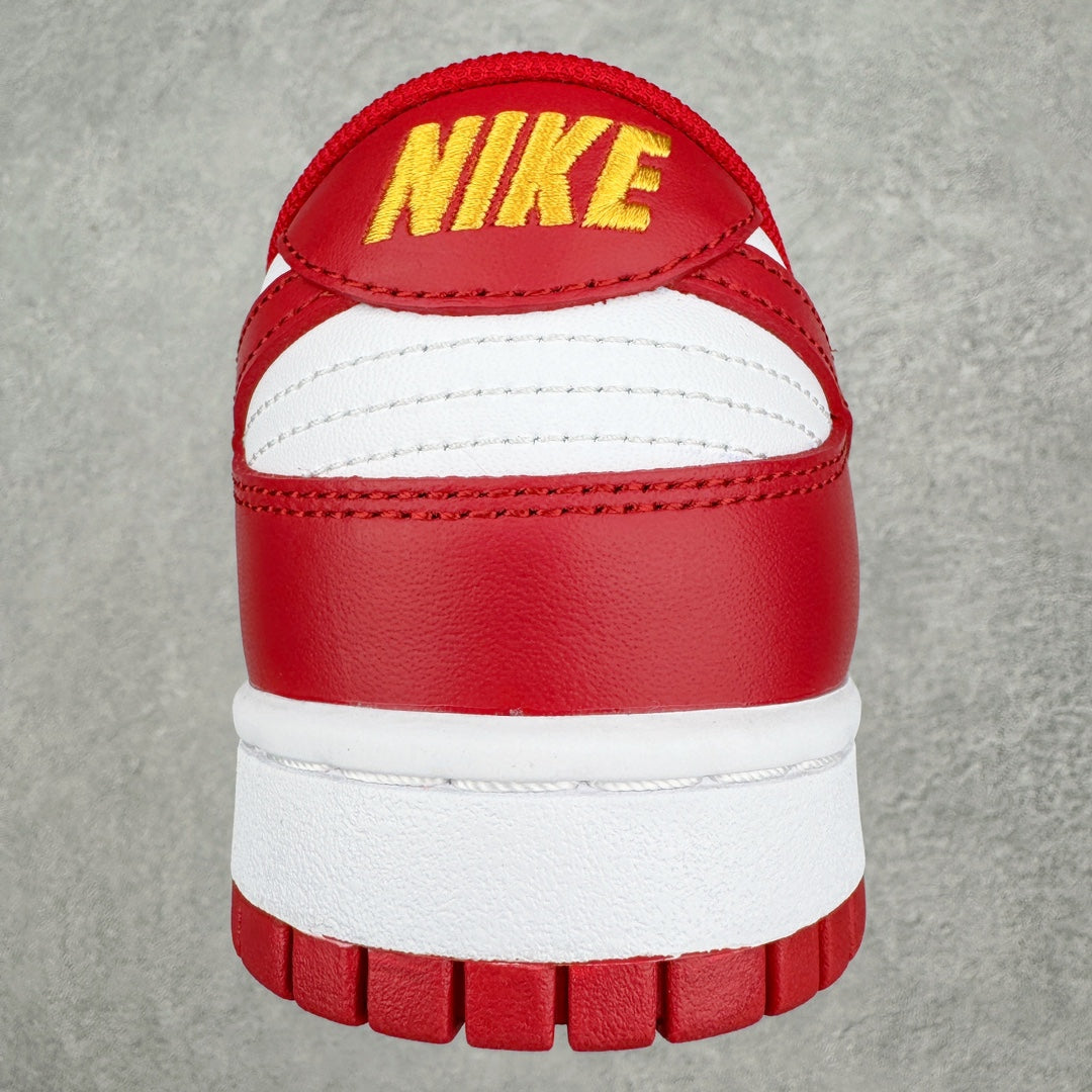 Dunk Low “Gym Red”