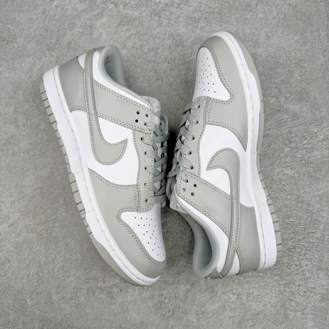 Dunk Low “Grey Fog”