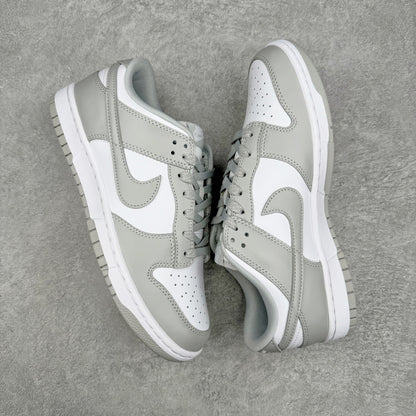 Dunk Low “Grey Fog”