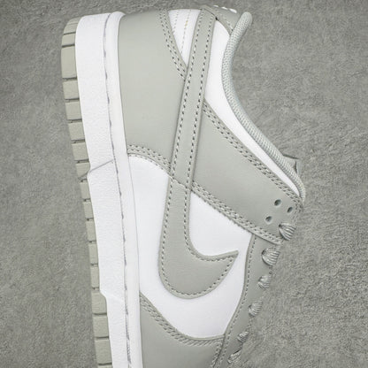 Dunk Low “Grey Fog”