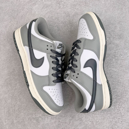 Dunk Low “Light Smoke Grey”