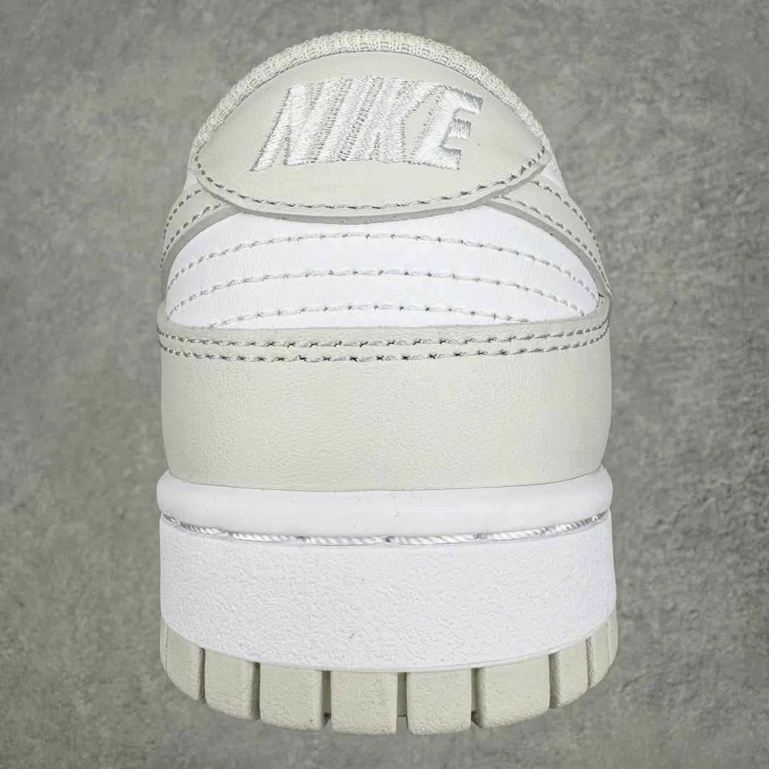 Dunk Low “Photon Dust”