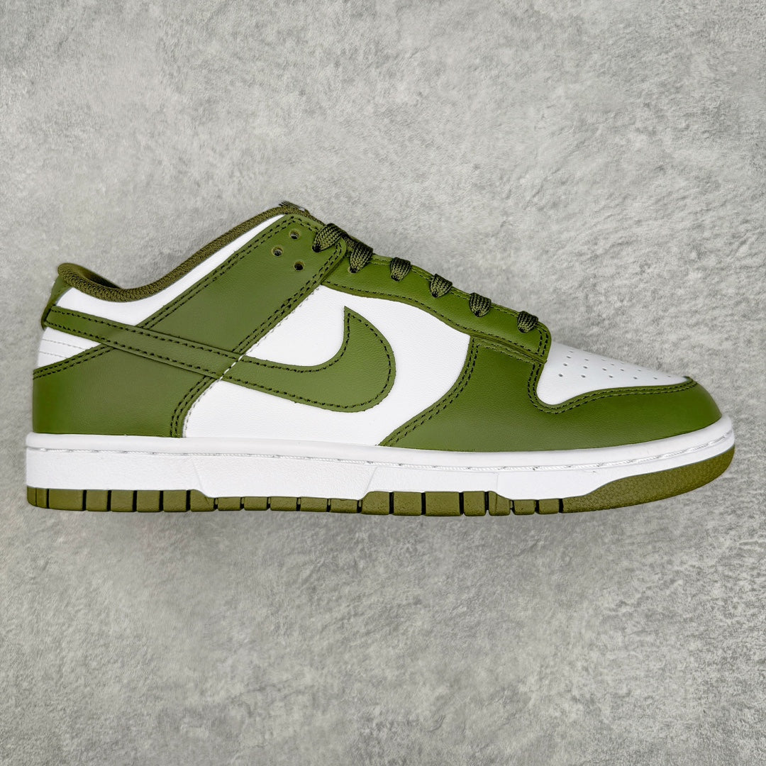 Dunk Low “Olive Green”