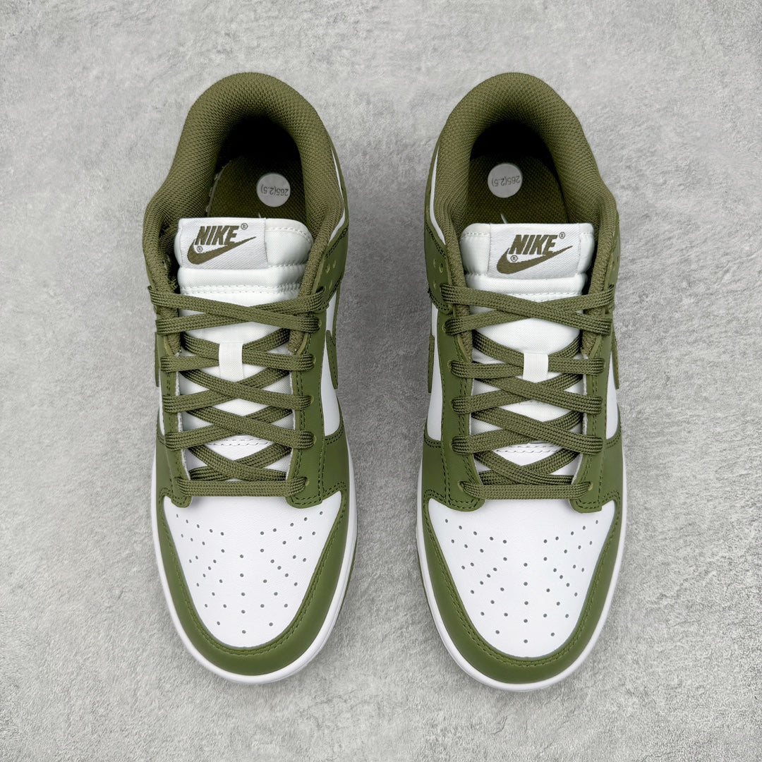 Dunk Low “Olive Green”