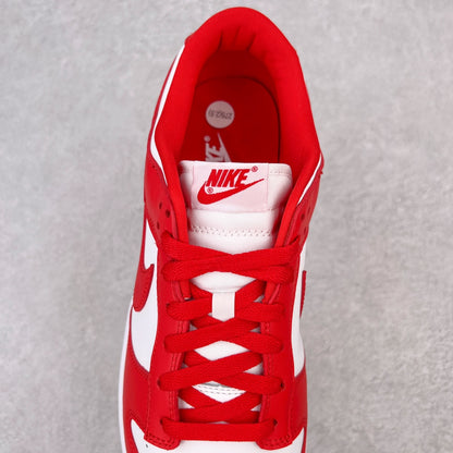 Dunk Low “University Red”