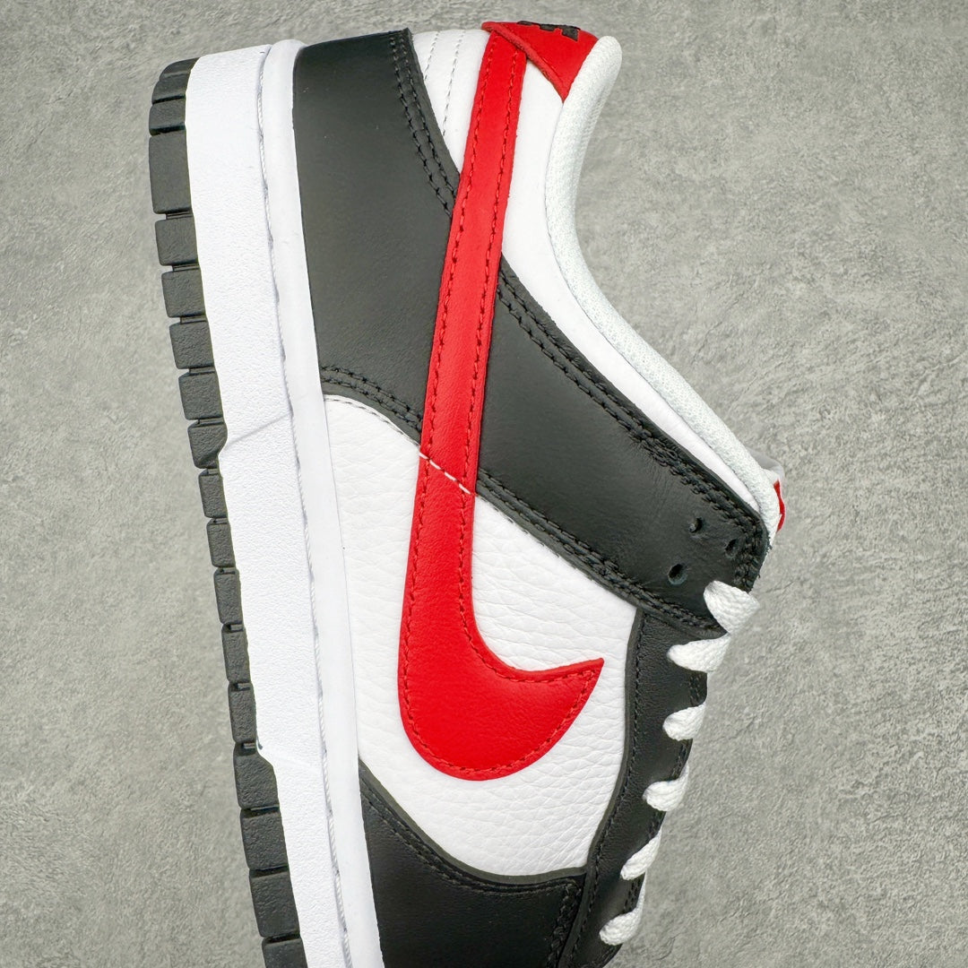Dunk Low “Red Panda”