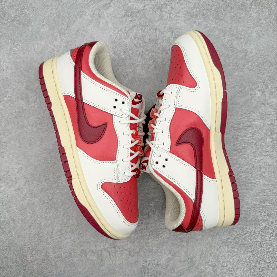Dunk Low “Valentine’s Day”
