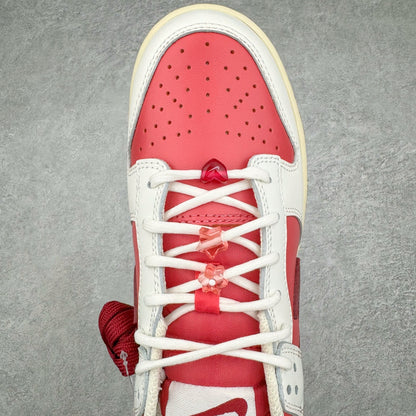 Dunk Low “Valentine’s Day”
