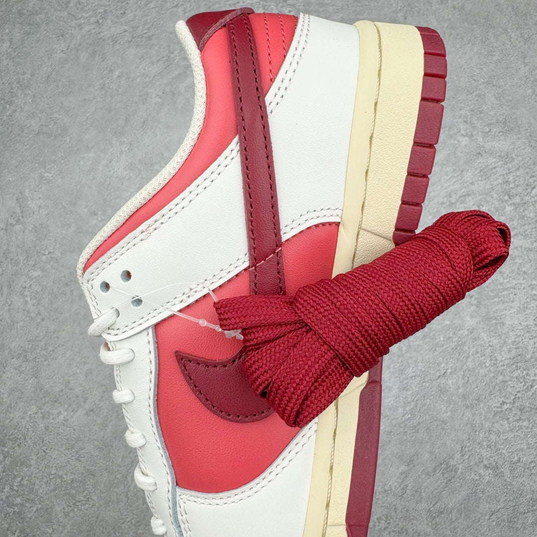 Dunk Low “Valentine’s Day”