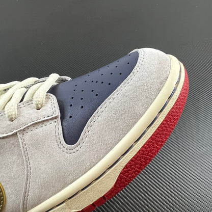 SB Dunk Low “Old Spice”