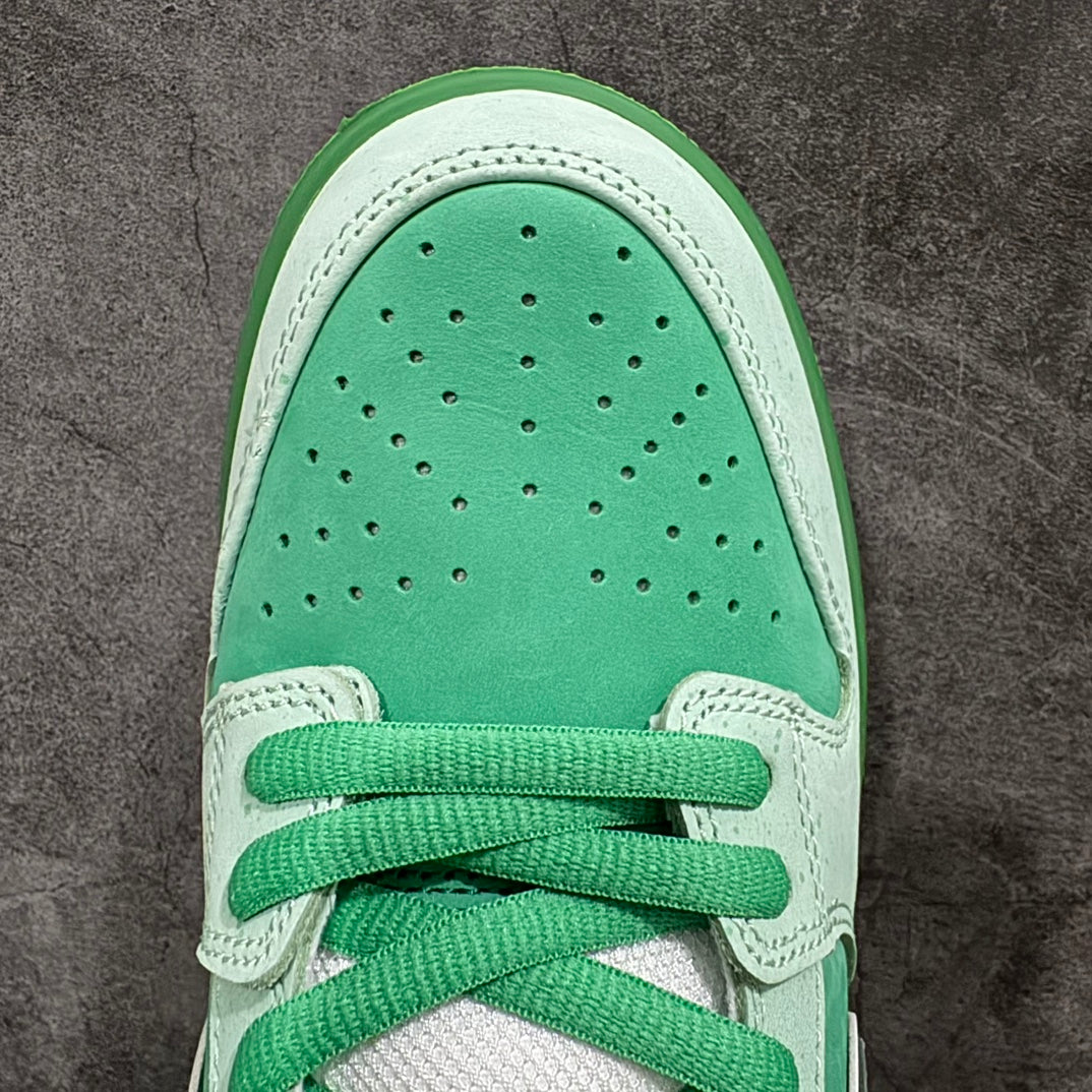 Concepts x Nike SB Dunk Low “Green Lobster”