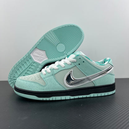 Concepts x Nike SB Dunk Low “Blue Sky Lobster”