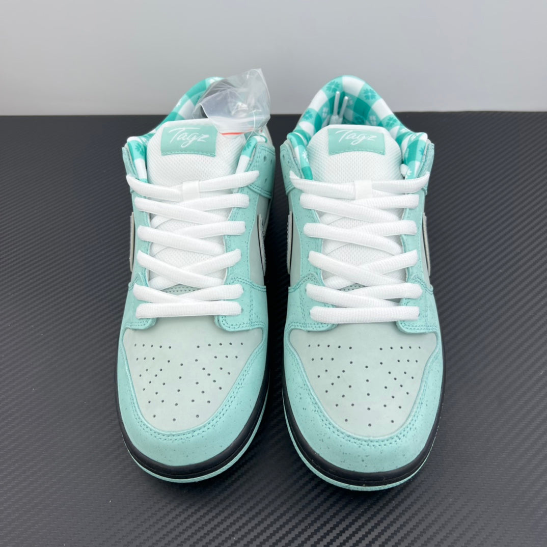 Concepts x Nike SB Dunk Low “Blue Sky Lobster”