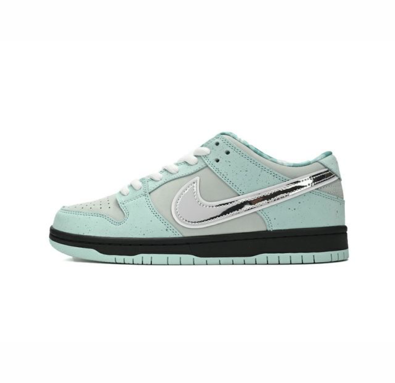 Concepts x Nike SB Dunk Low “Blue Sky Lobster”