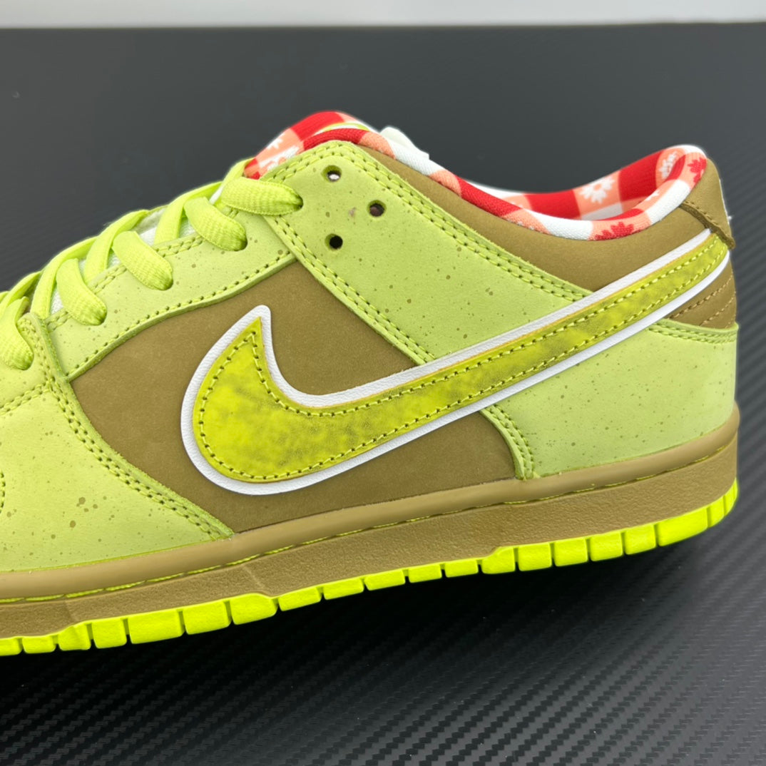Concepts x Nike SB Dunk Low “Green Lobster”