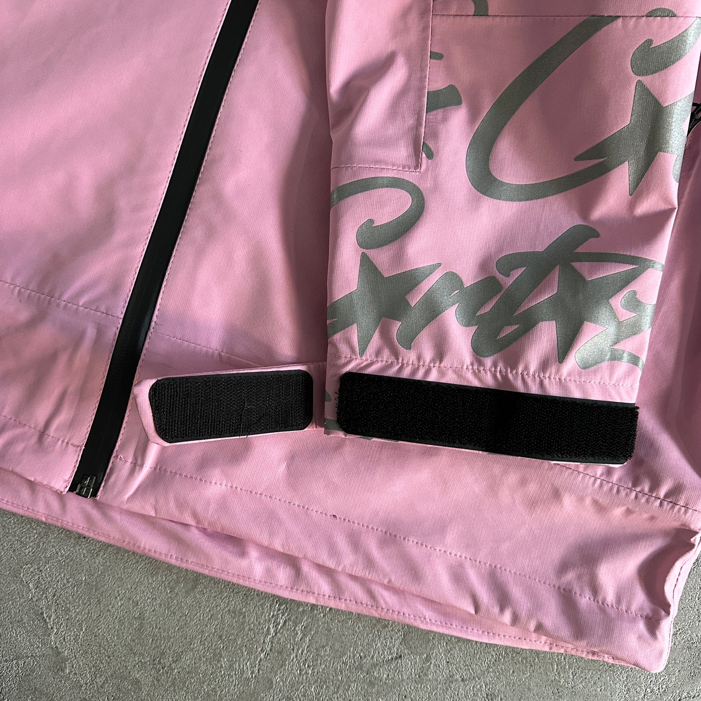 Corteiz Elitework Waterproof Shell Jacket “Pink”