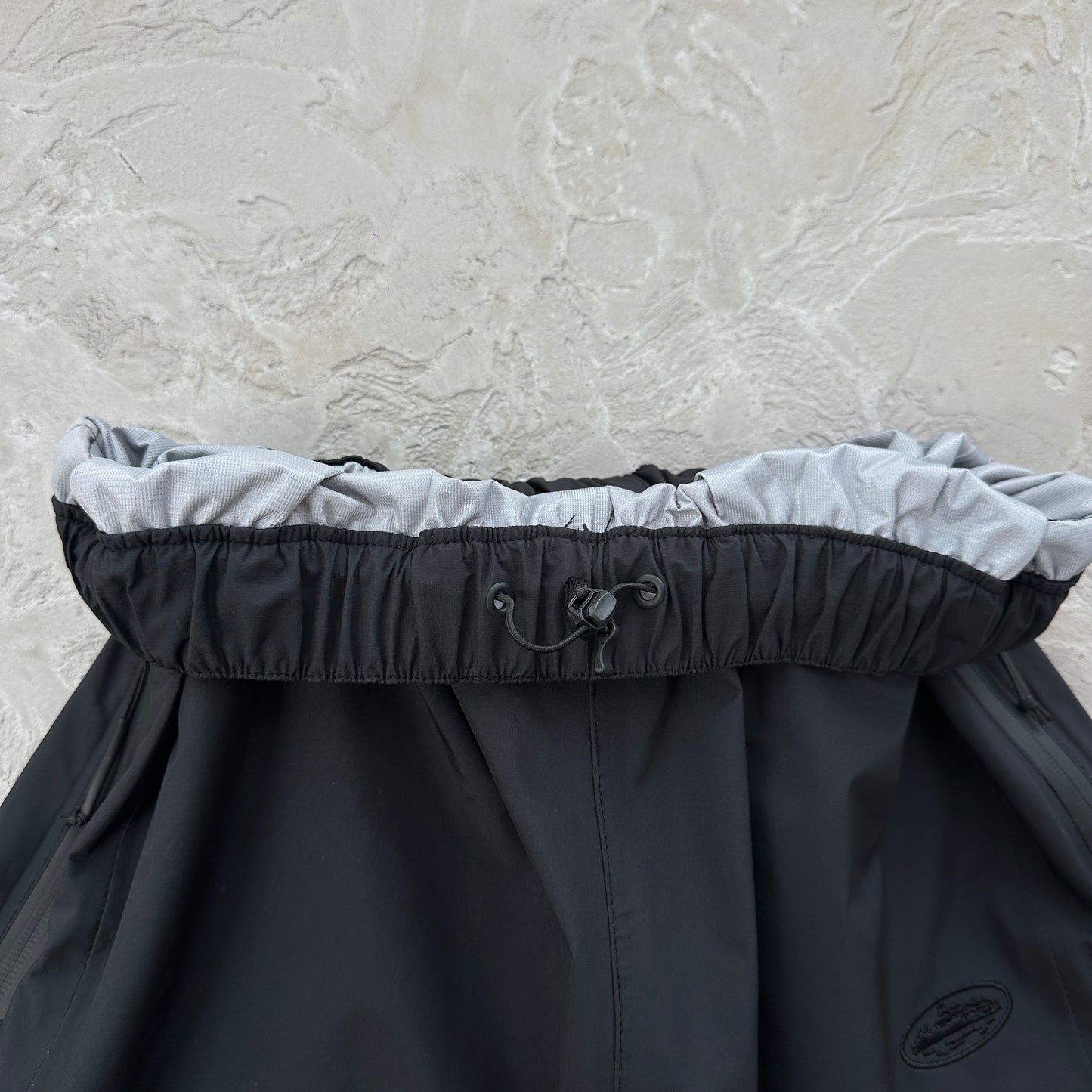 Corteiz Elitework Waterproof Shell Pants “Black”