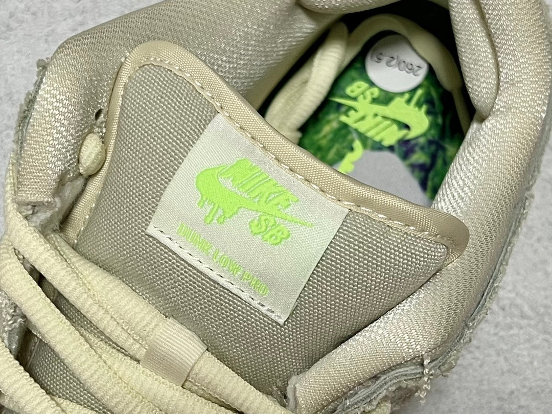 SB Dunk Low “Mummys”