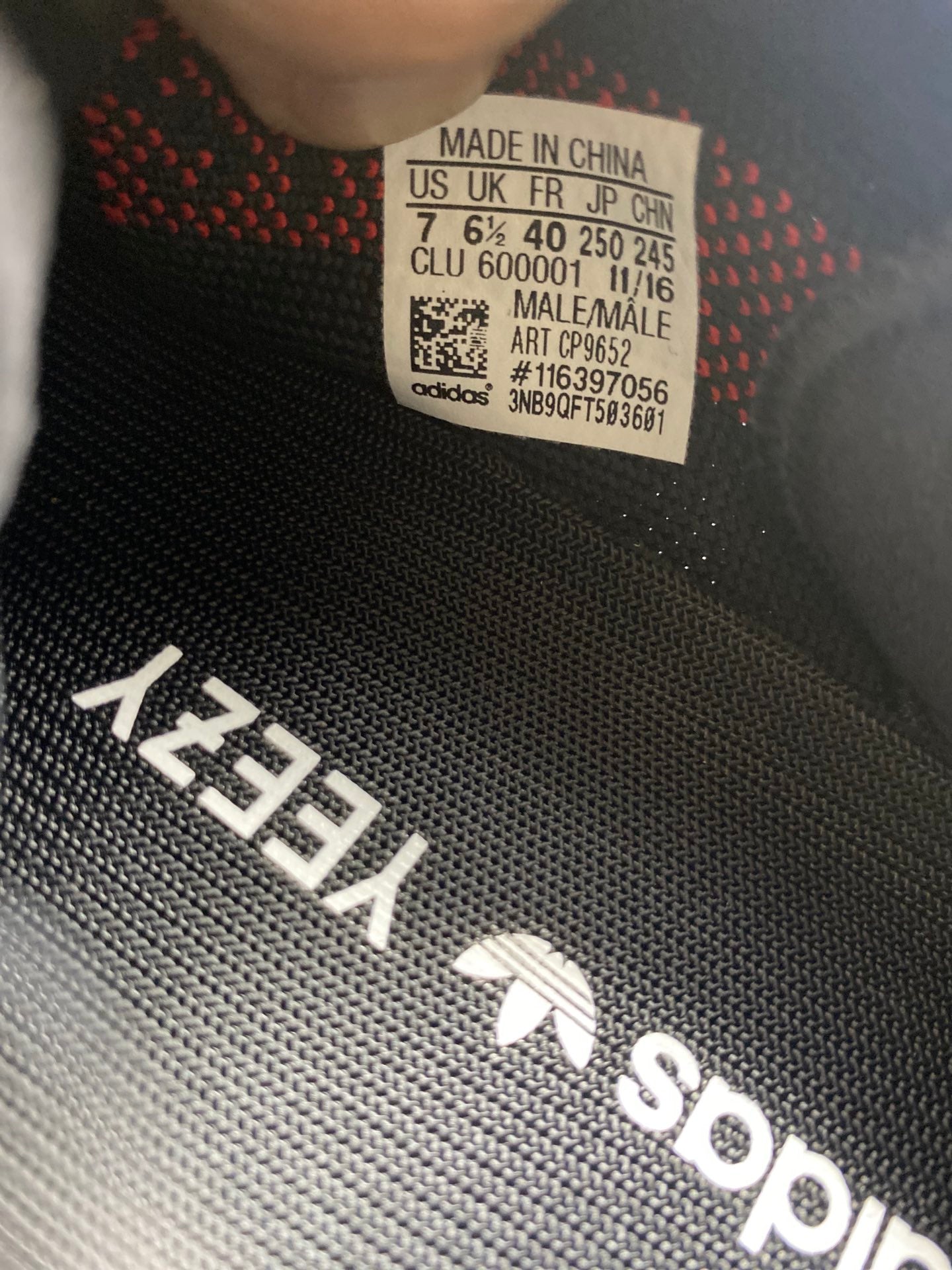 Yeezy 350 V2 “Black Red”
