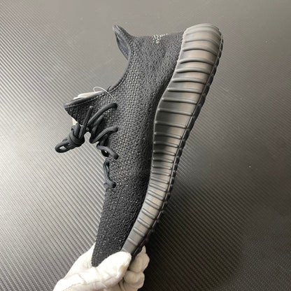 Yeezy 350 V2 “Oreo”