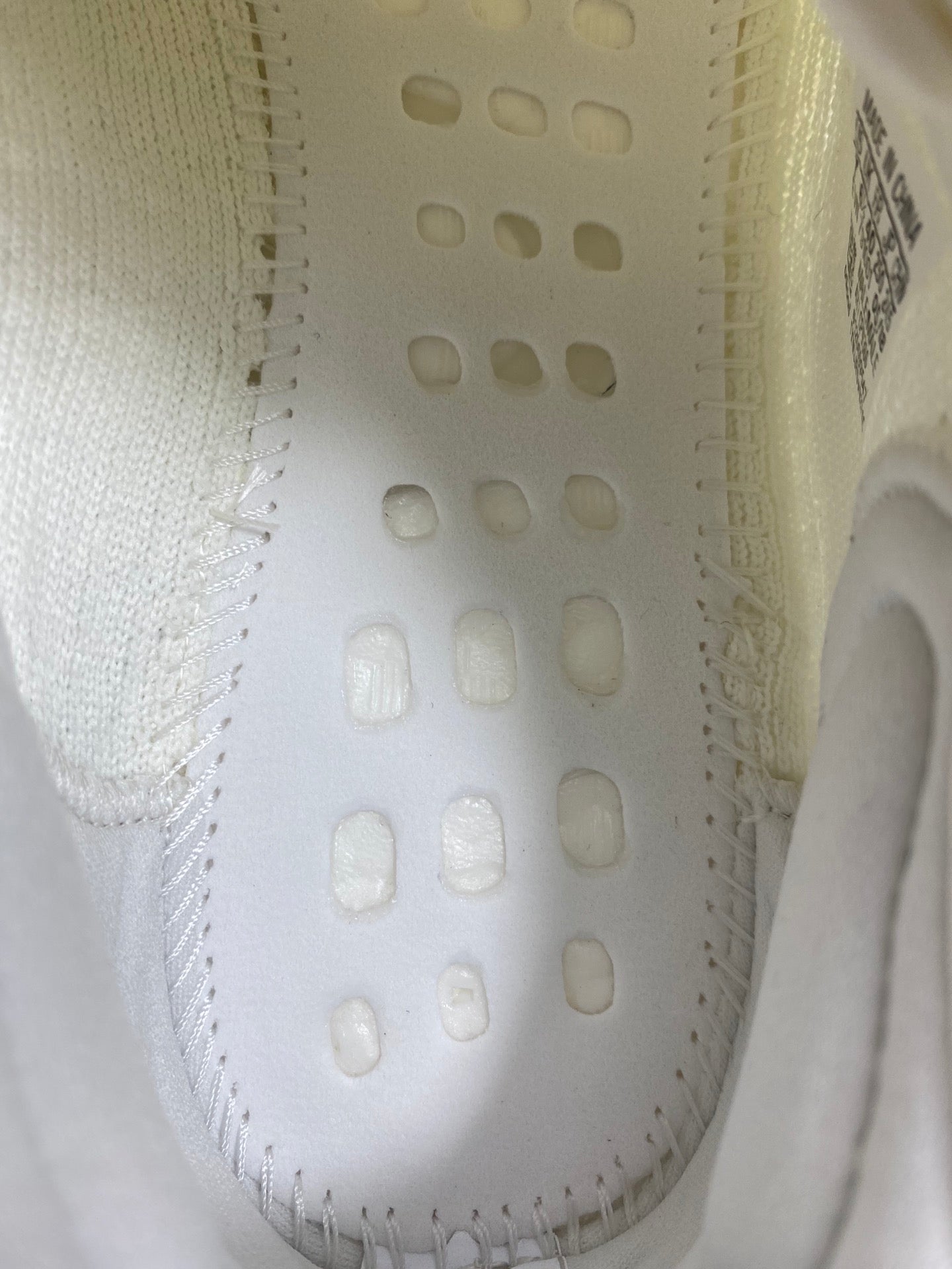 Yeezy 350 V2 “Cream White”