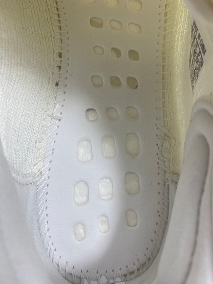 Yeezy 350 V2 “Cream White”