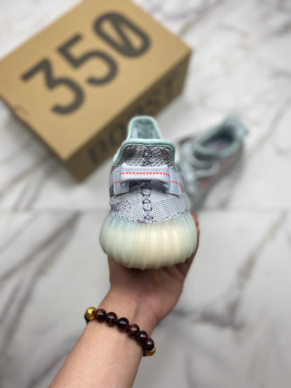 Yeezy 350 V2 “Blue Tint”