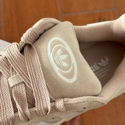 Campus 00s “Wonder White”