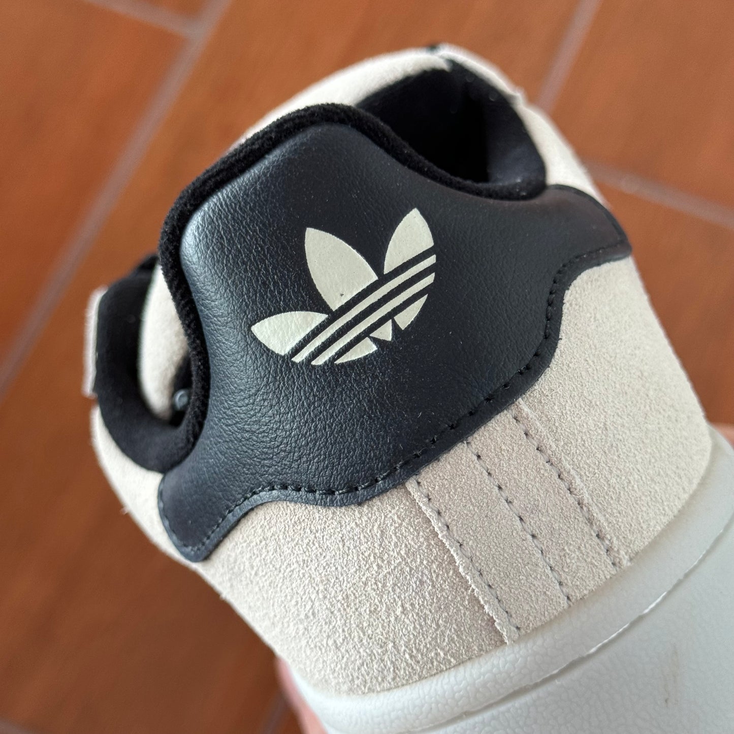 Campus 00s “Aluminum Core Black”