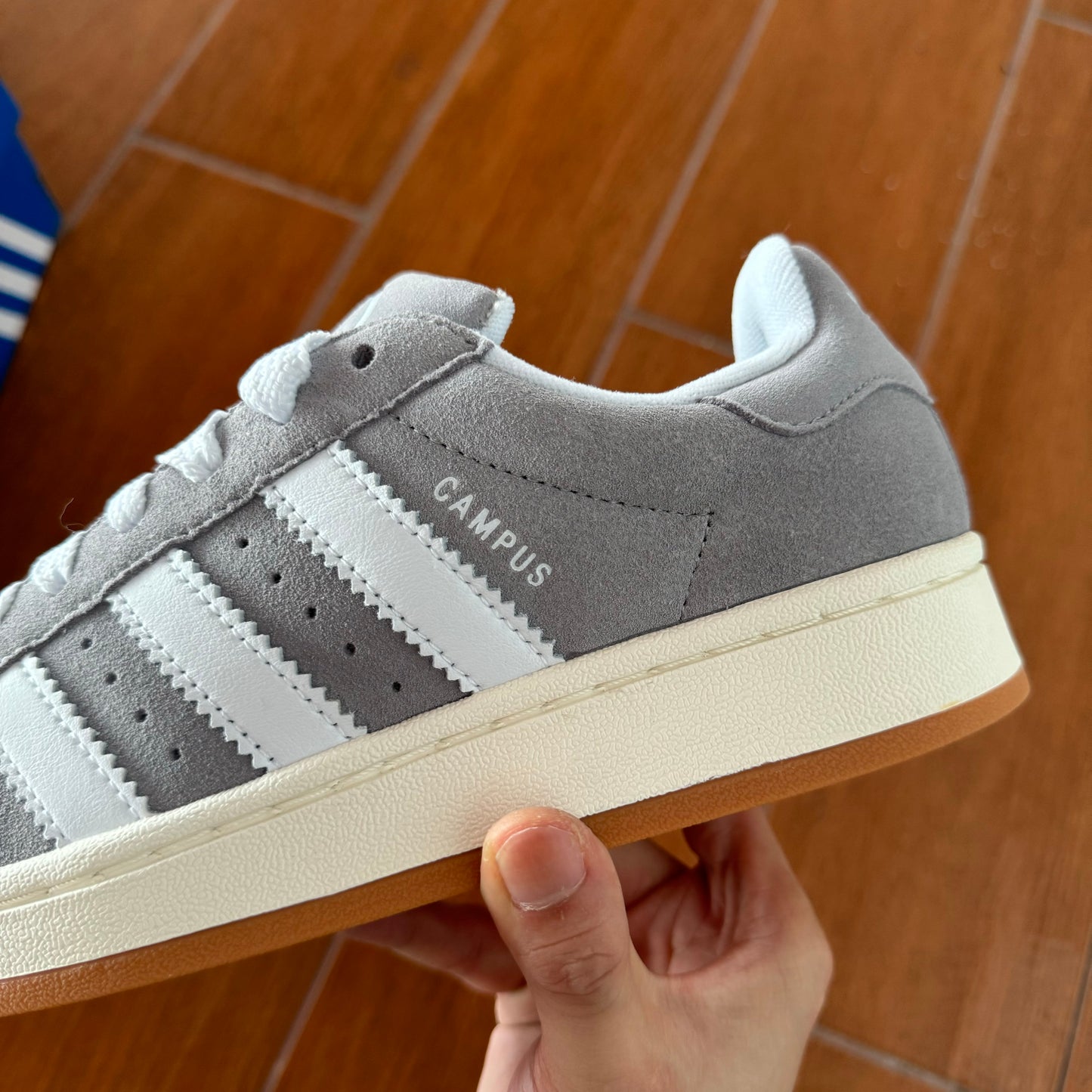 Campus 00s “White Grey”