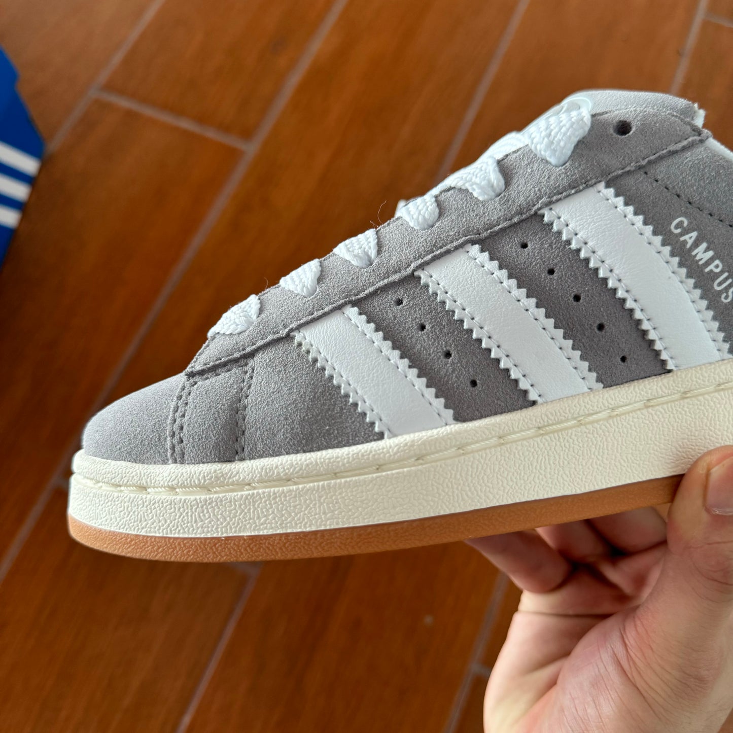 Campus 00s “White Grey”