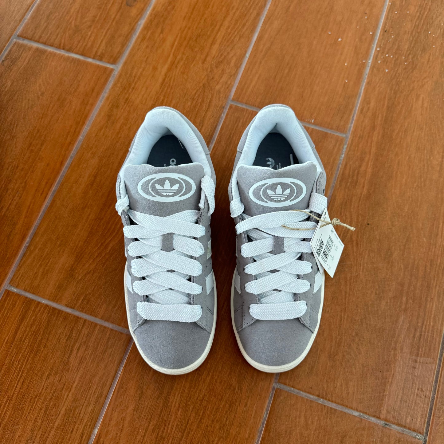 Campus 00s “White Grey”