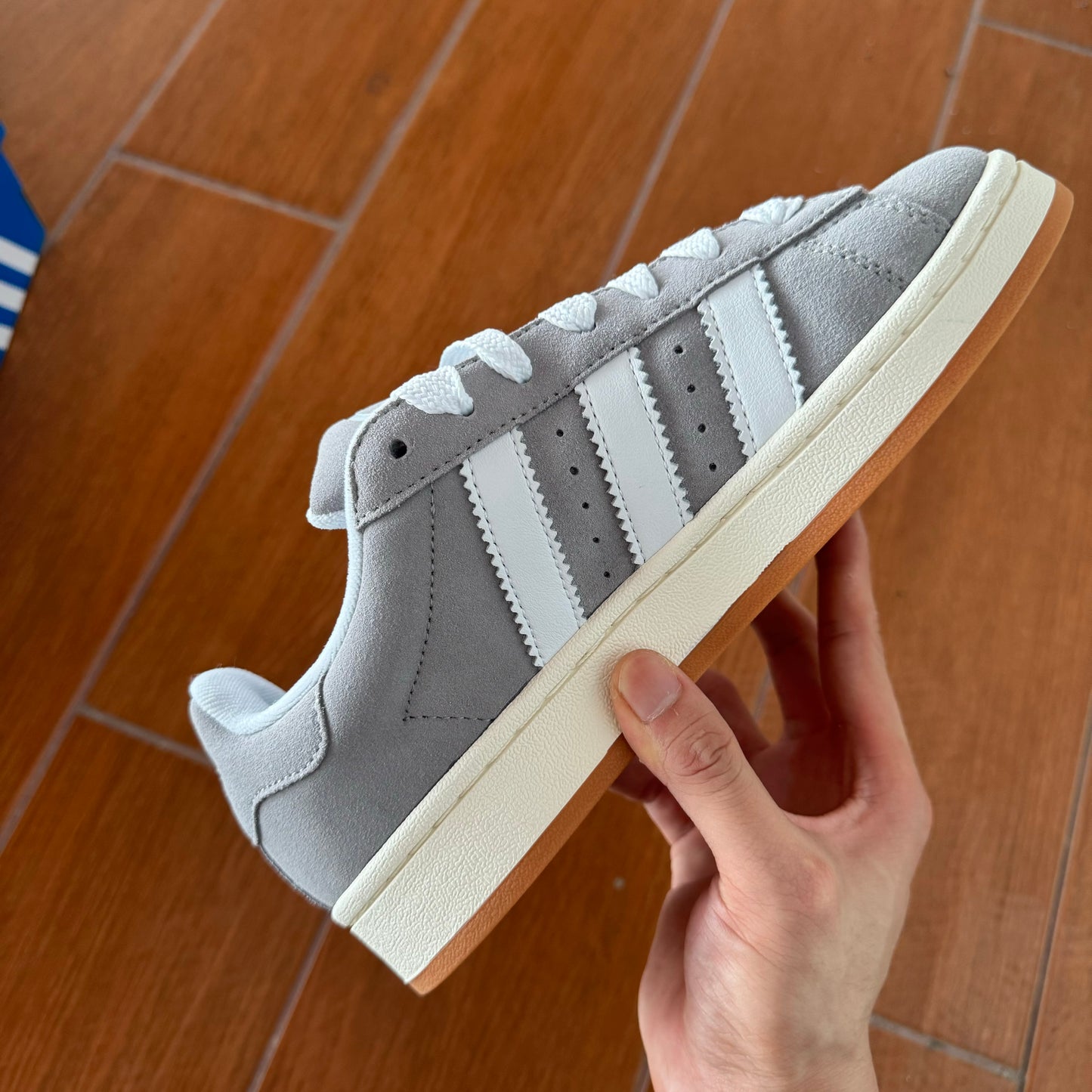 Campus 00s “White Grey”
