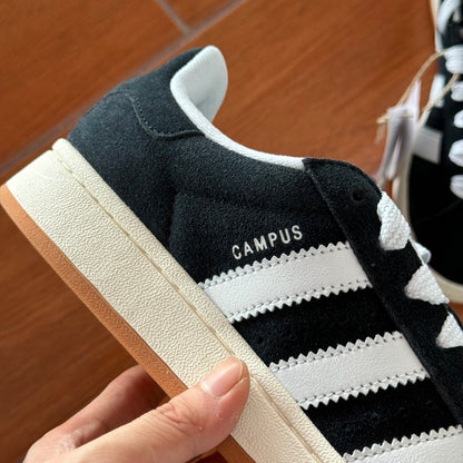Campus 00s “Core Black”