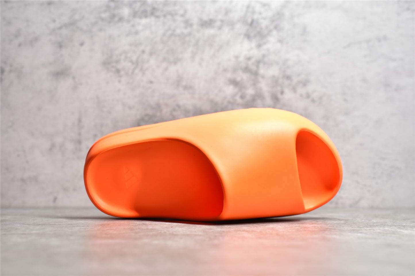 Yeezy Slide “Enflame Orange”