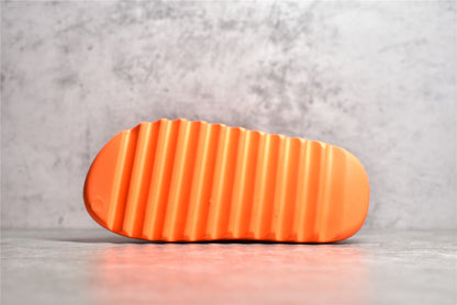 Yeezy Slide “Enflame Orange”