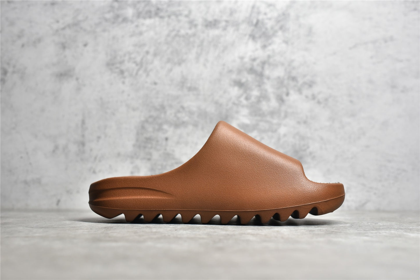 Yeezy Slide “Flax”