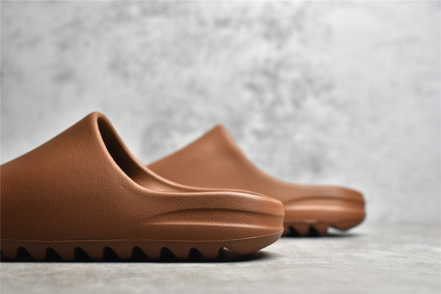 Yeezy Slide “Flax”