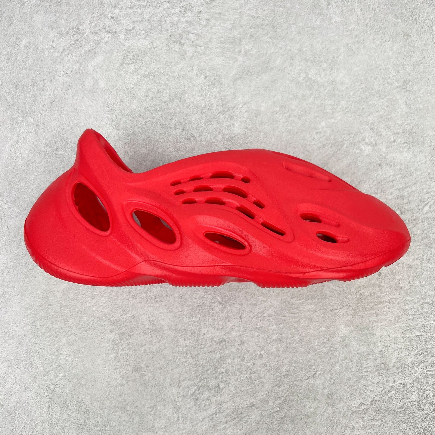 Foam Runner “Vermilion”