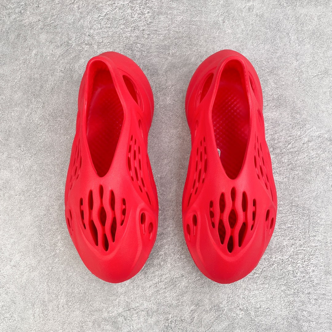 Foam Runner “Vermilion”