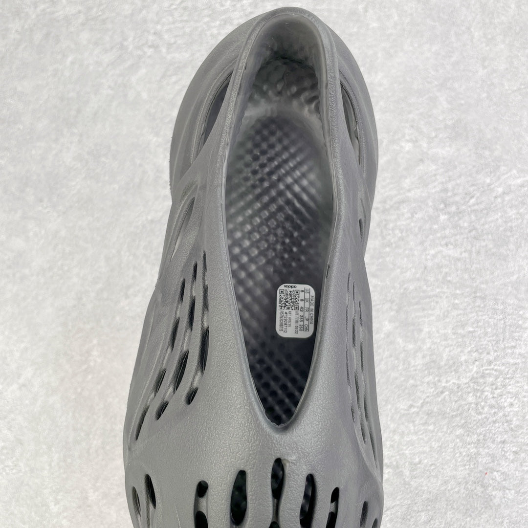 Foam Runner “Onyx”