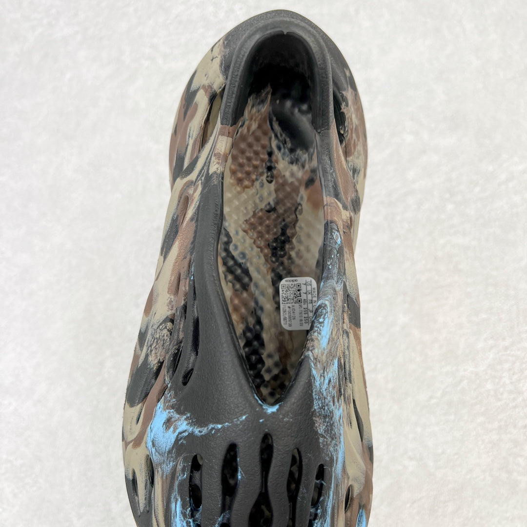 Foam Runner “Cinder”