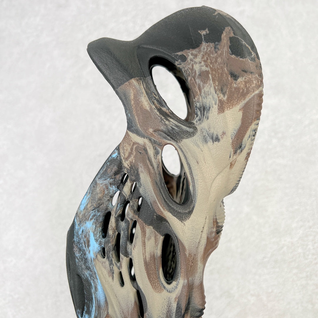 Foam Runner “Cinder”