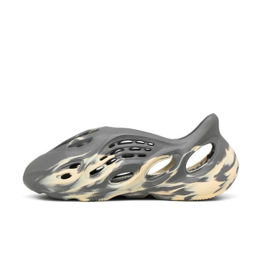 Foam Runner “Moon Grey”