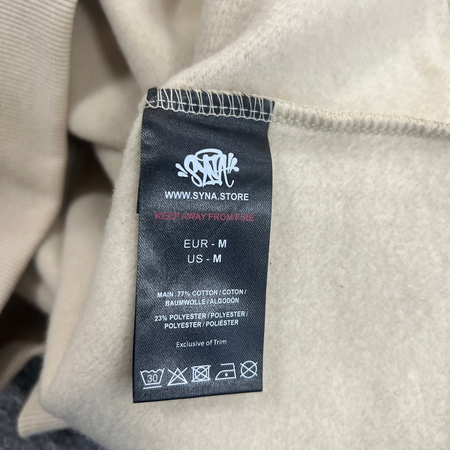 Syna World Short “Brown Beige”