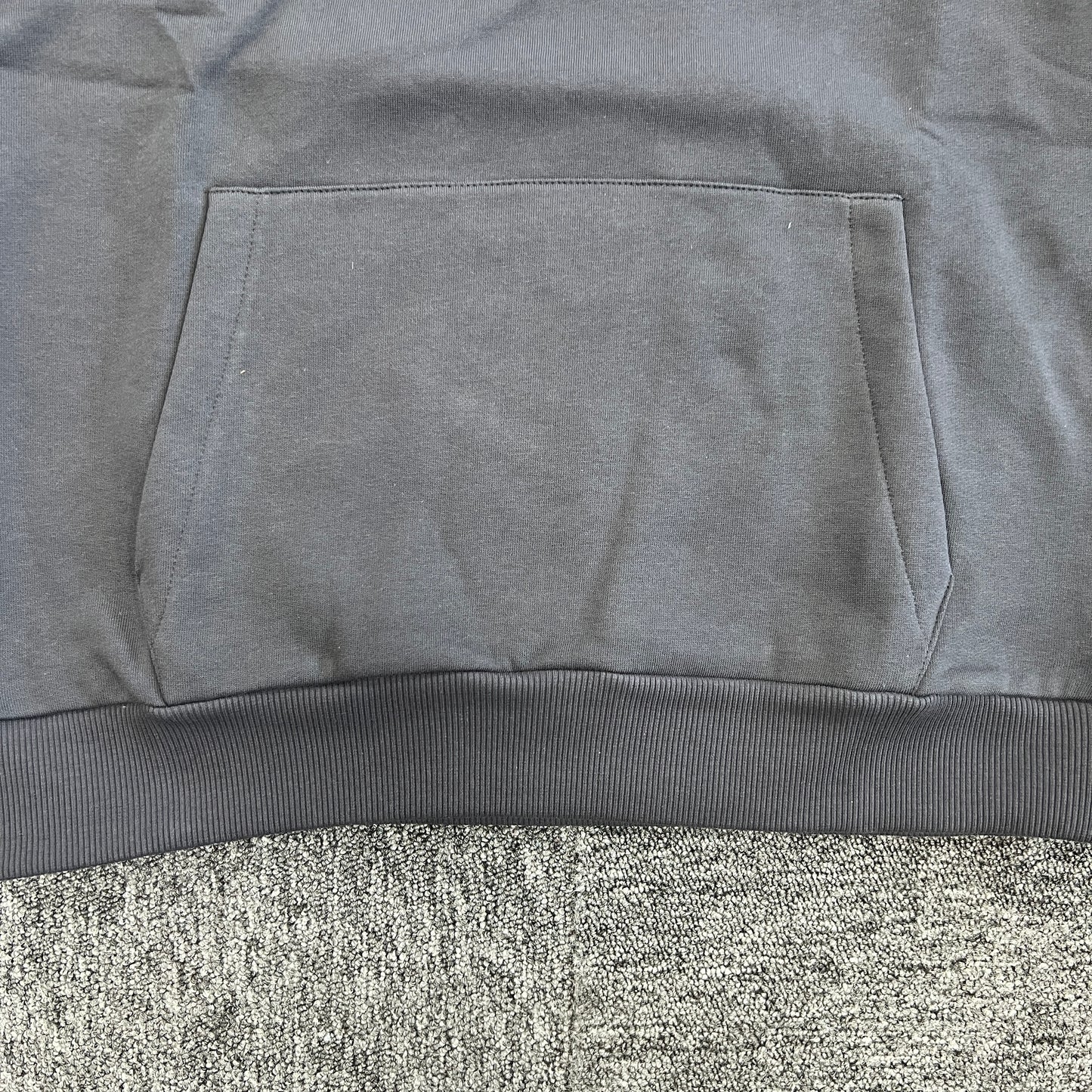 Syna World Hoodie “Black Grey”