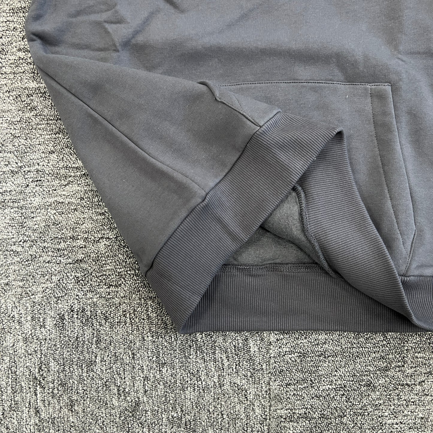 Syna World Hoodie “Black Grey”